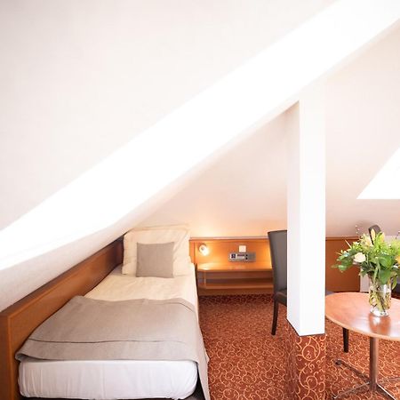 โนวุม การ์เดน โฮเต็ล เบรเมน Hotel ภายนอก รูปภาพ
