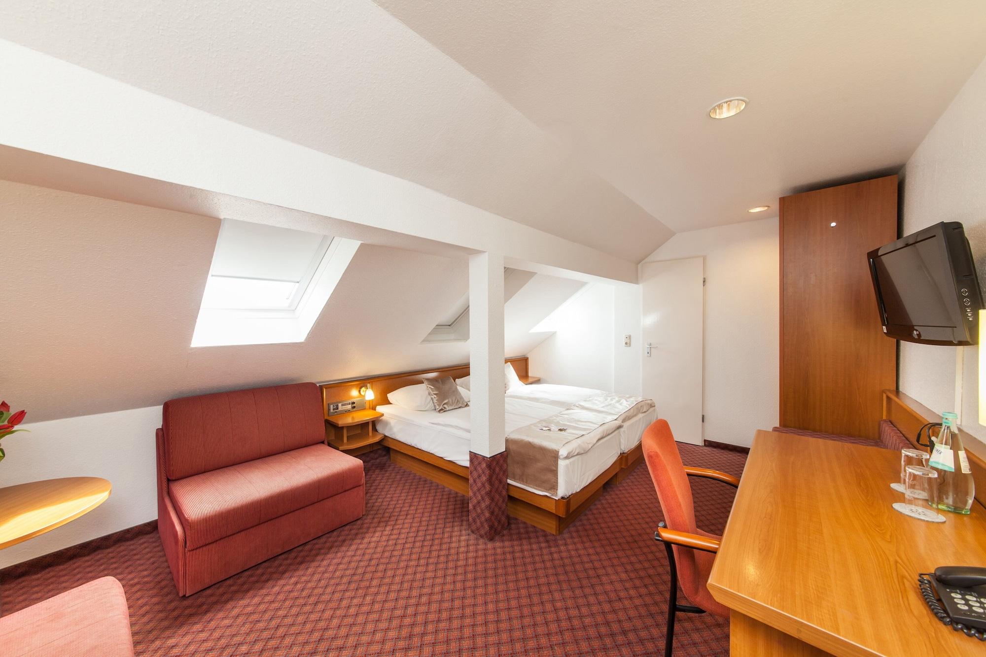 โนวุม การ์เดน โฮเต็ล เบรเมน Hotel ภายนอก รูปภาพ