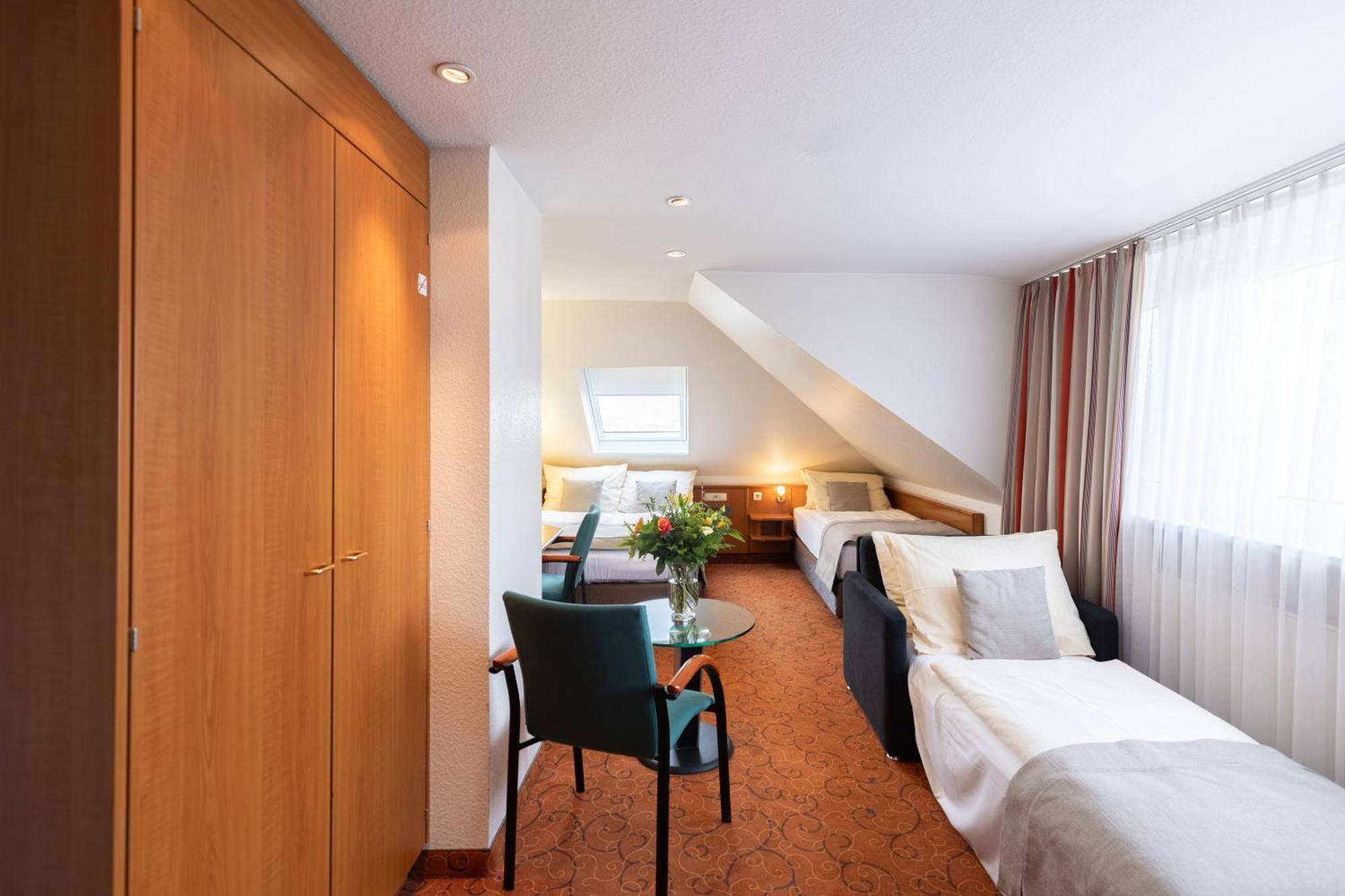 โนวุม การ์เดน โฮเต็ล เบรเมน Hotel ภายนอก รูปภาพ