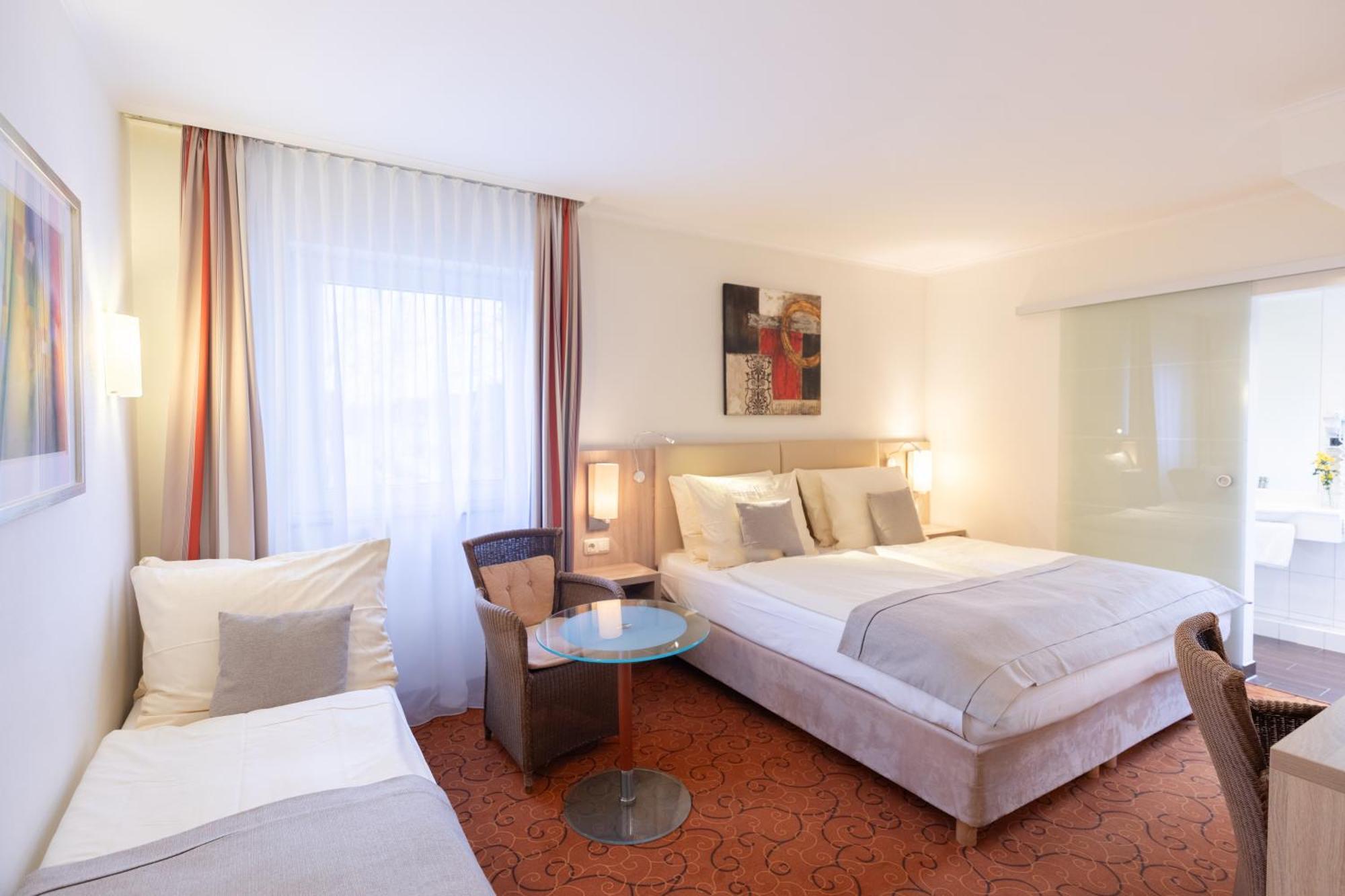 โนวุม การ์เดน โฮเต็ล เบรเมน Hotel ภายนอก รูปภาพ